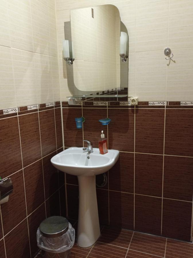 Панський Двір Hotel Neslukhov Buitenkant foto