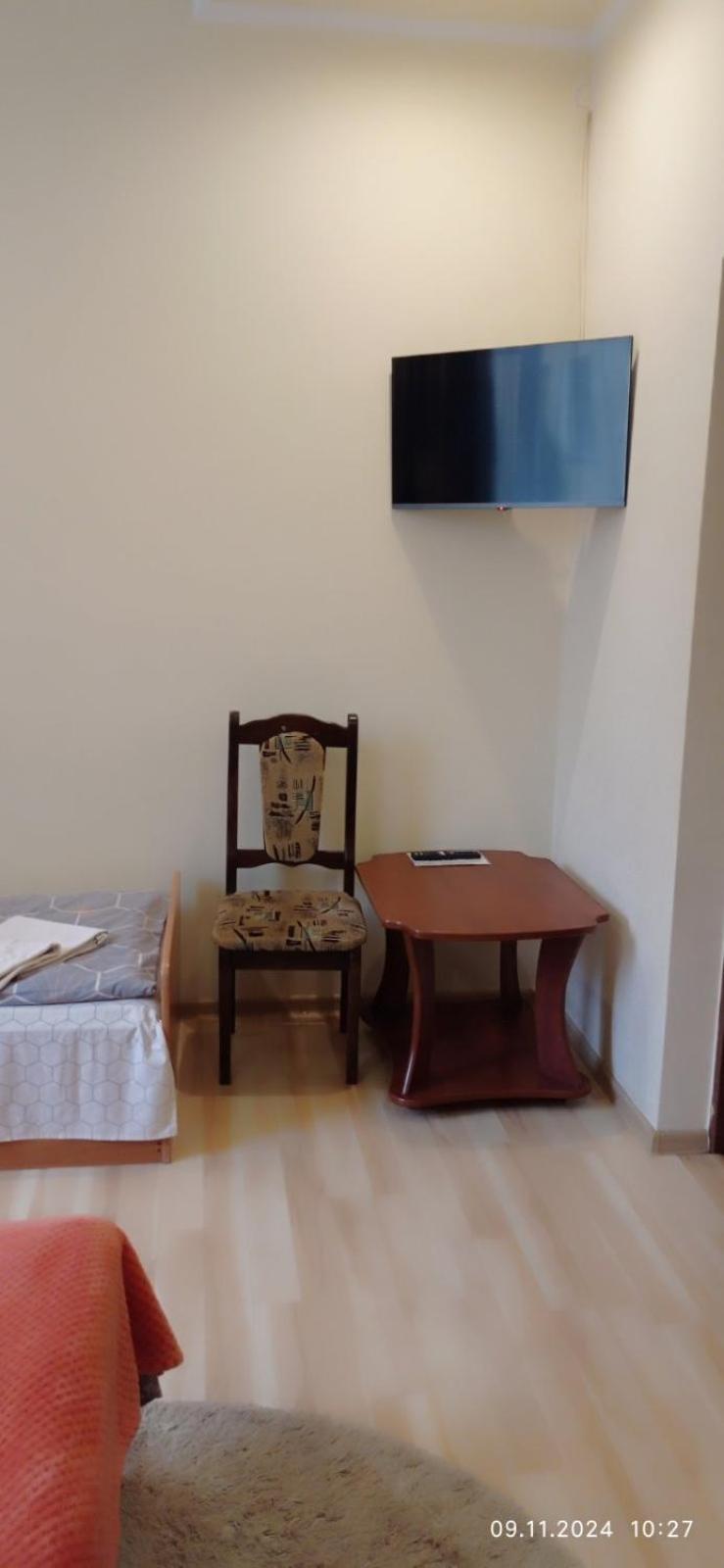 Панський Двір Hotel Neslukhov Buitenkant foto