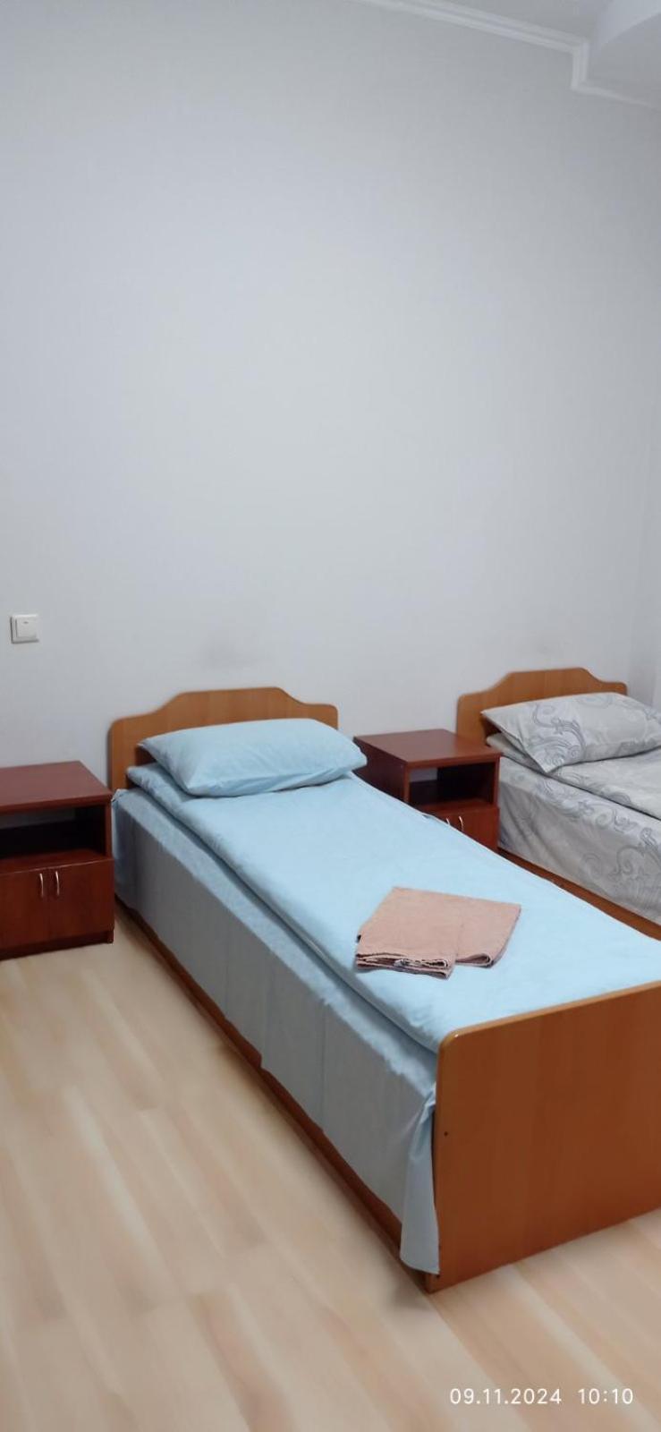 Панський Двір Hotel Neslukhov Buitenkant foto